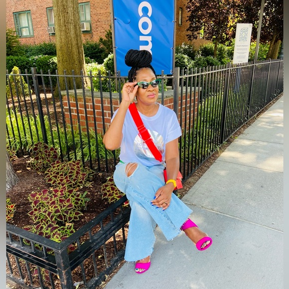 Meet your Posher, Hazel - Picture 1 of 5